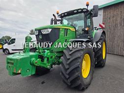 John Deere 6r215