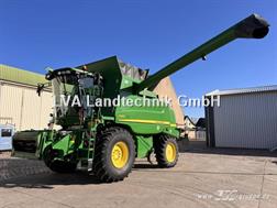 John Deere T 660