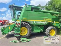 John Deere T 660