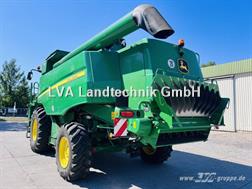 John Deere T 660