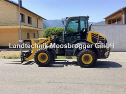 Komatsu WA 100