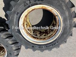 BKT 420/85 R34 an 34" RT855