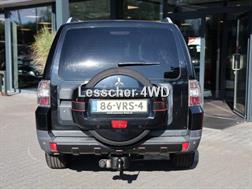 Mitsubishi Pajero 3.2 DID 5DRS A/T VAN