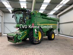 John Deere S 680