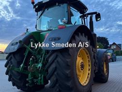 John Deere 7310R