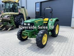 John Deere 5055 E