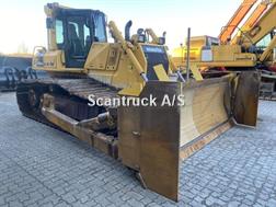 Komatsu D65PX-15