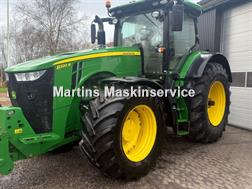 John Deere 8320 R  