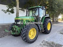 John Deere 6610
