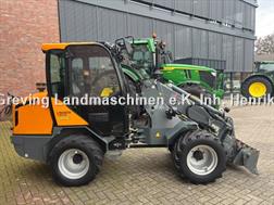 Giant V5003