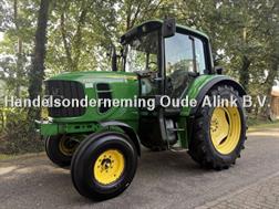 John Deere 6130