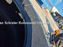 BKT 650/65 R38