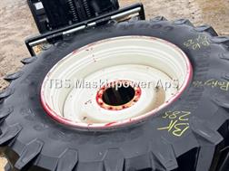 Trelleborg 650/65R42 TM 800