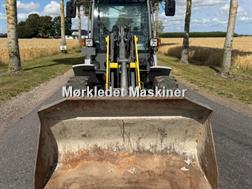 KRAMER 750 Med skovl